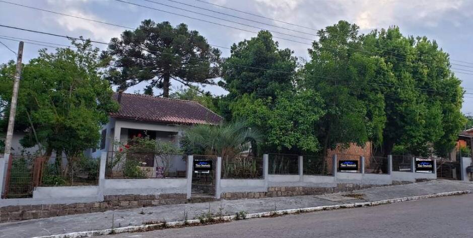 #256 - Casa para Venda em Cerro Grande do Sul - RS