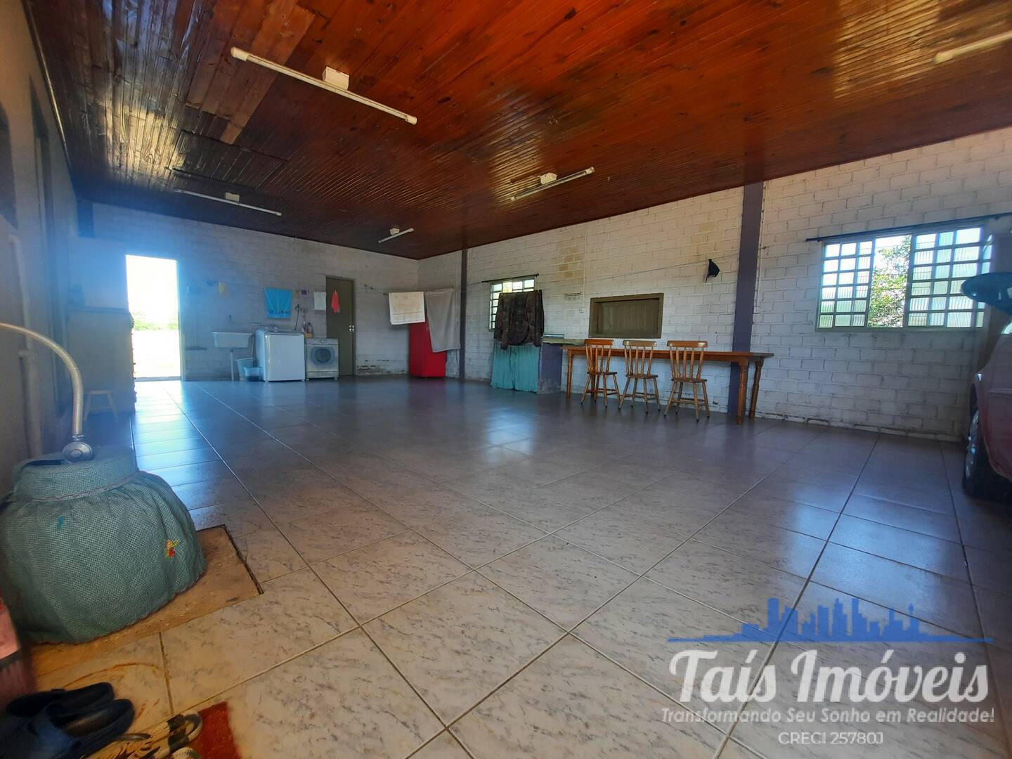 Casa à venda com 3 quartos, 940m² - Foto 3
