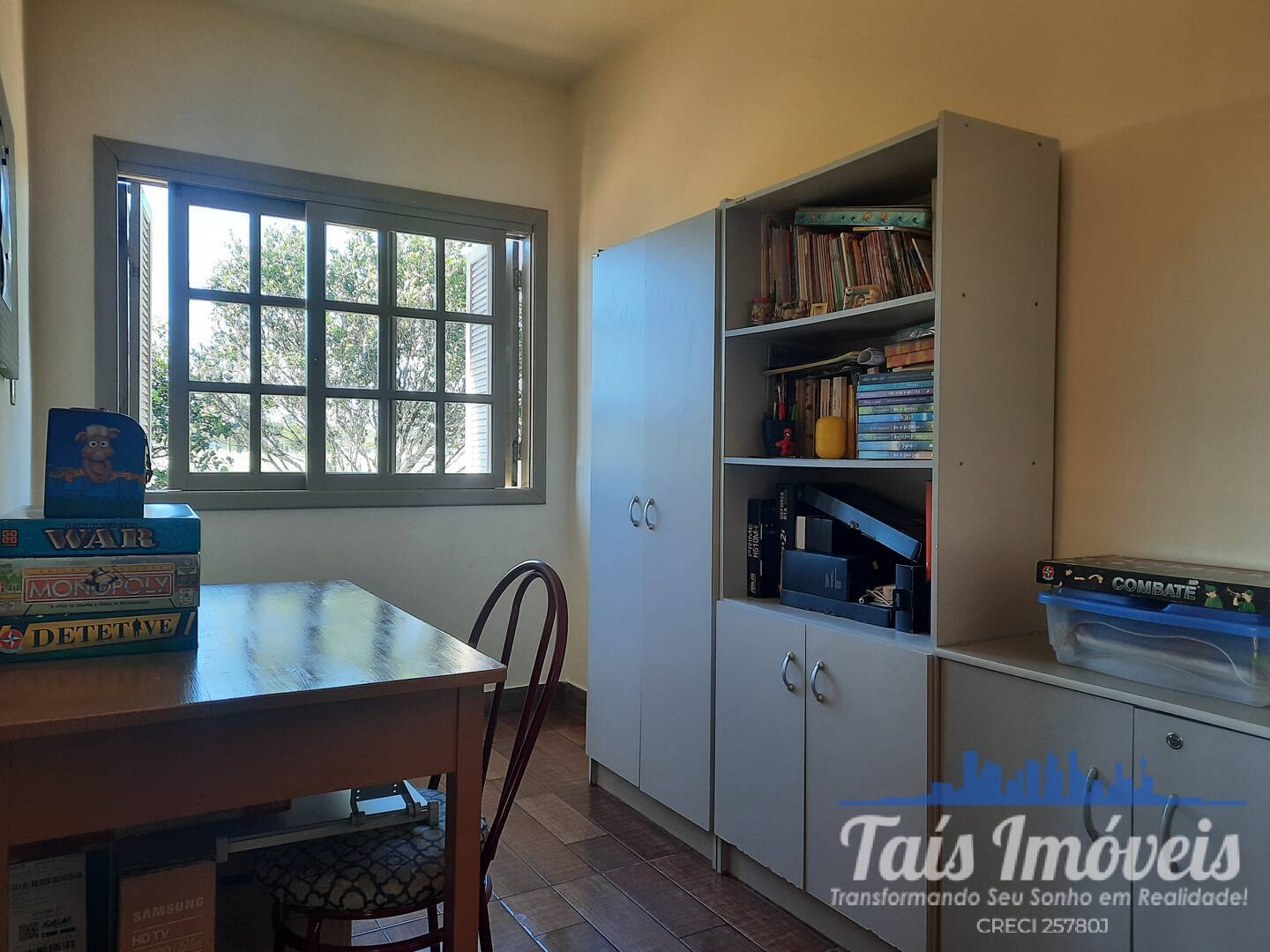 Casa à venda com 3 quartos, 940m² - Foto 8